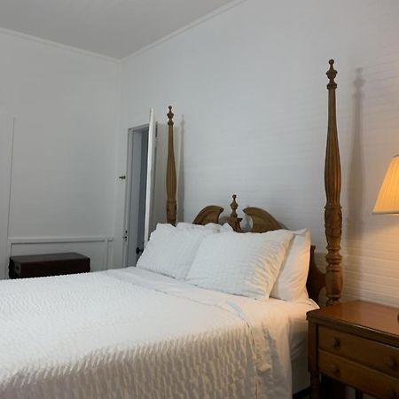 Meadows Inn Нью-Берн Экстерьер фото